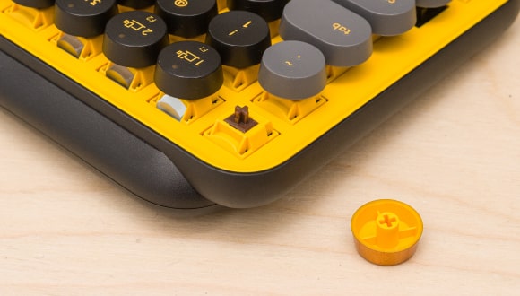 Logitech POP Keys 6 Logitech pop keys 4 opt